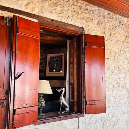 Byzantino House *