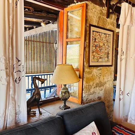 בית נופש Byzantino House אומודוס
