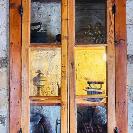 בית נופש Byzantino House אומודוס