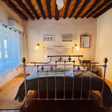 Byzantino House בית נופש