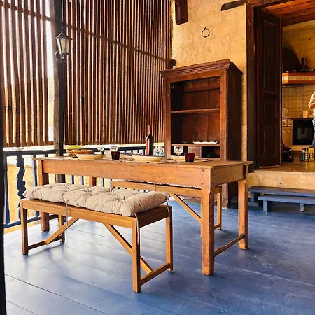 Byzantino House בית נופש